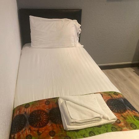 Abingdon Lodge Hotel Ryde  Ngoại thất bức ảnh