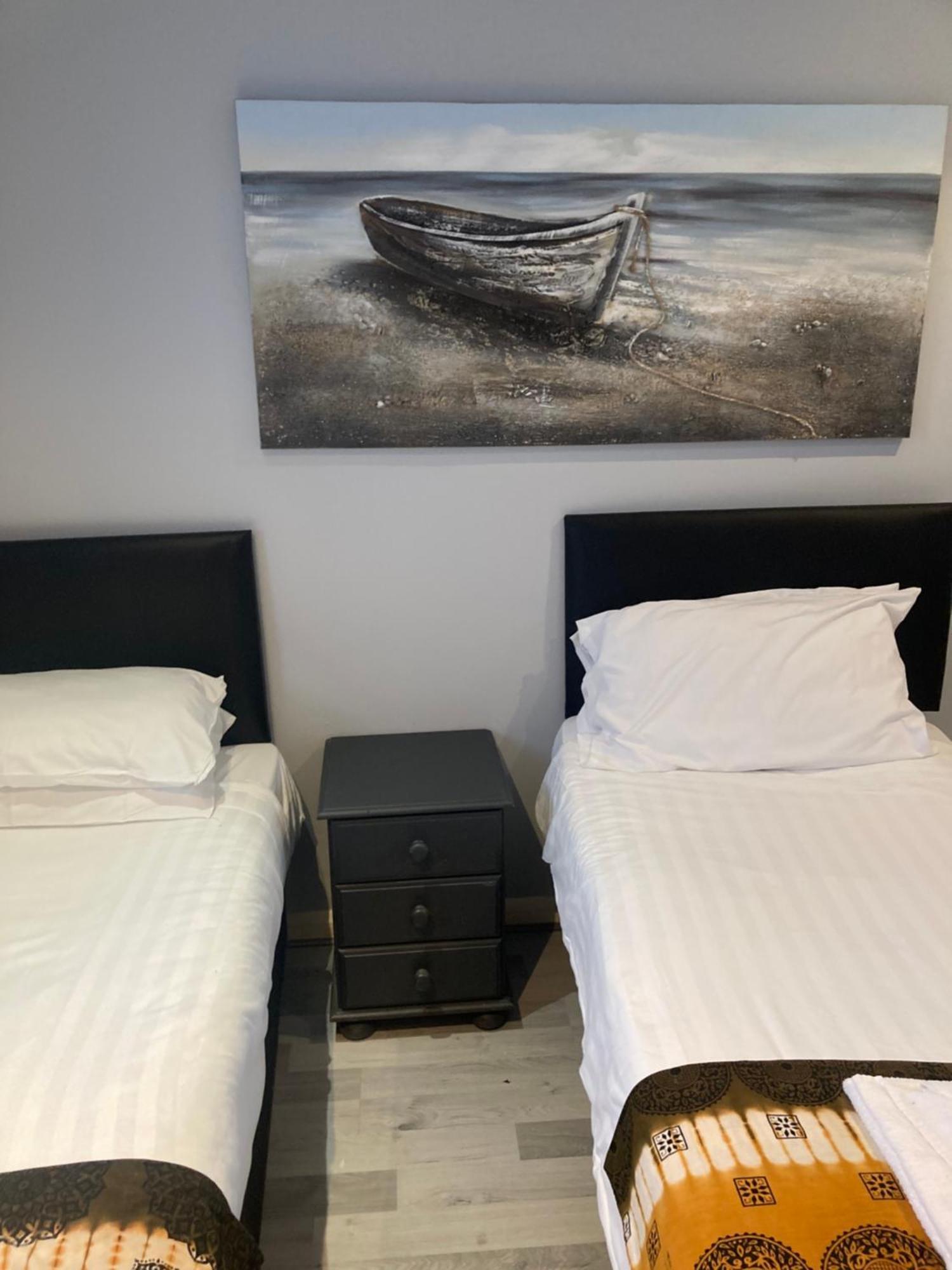 Abingdon Lodge Hotel Ryde  Ngoại thất bức ảnh