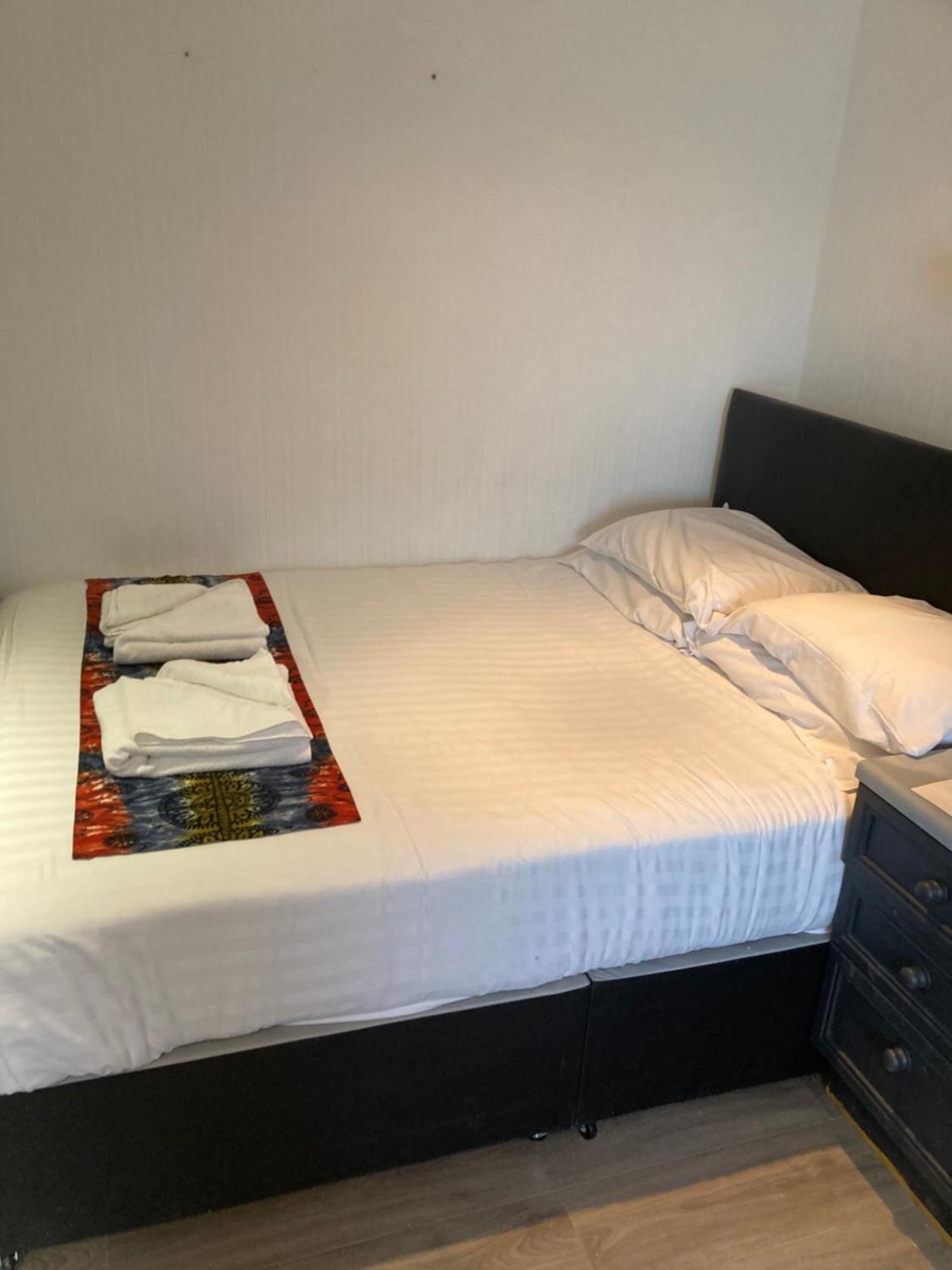 Abingdon Lodge Hotel Ryde  Ngoại thất bức ảnh